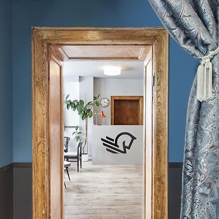 Opera Hostel Познан Екстериор снимка