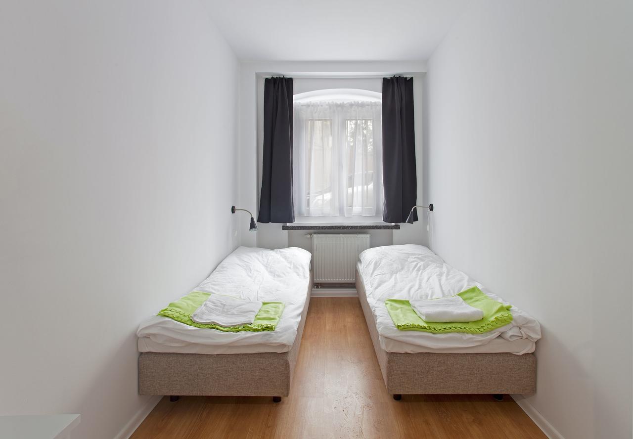 Opera Hostel Познан Стая снимка